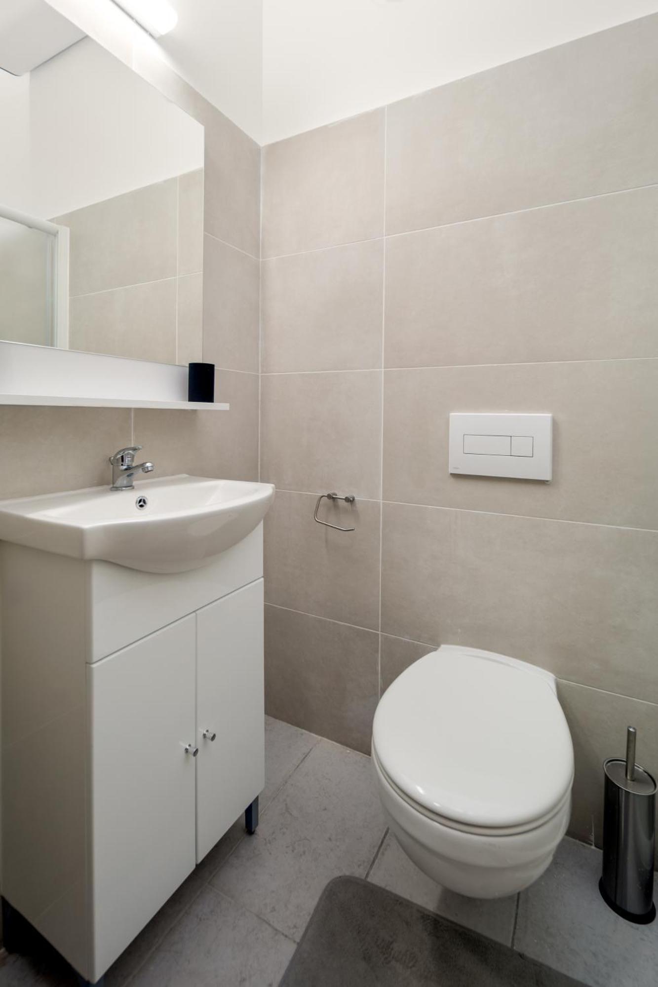 Stylish&spacious ! Location Kazincy Netflix Budapest