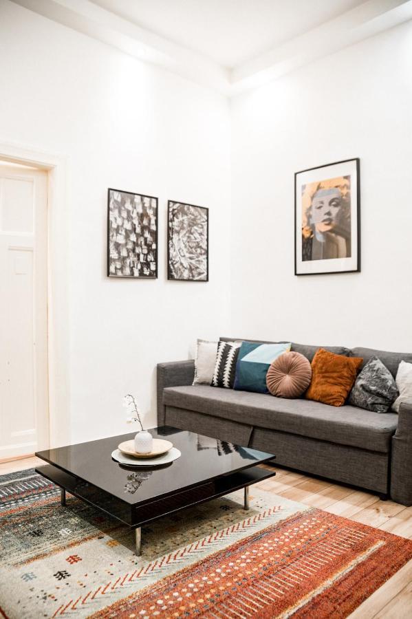 Apartment Kazincy -szimpla Kert 1br